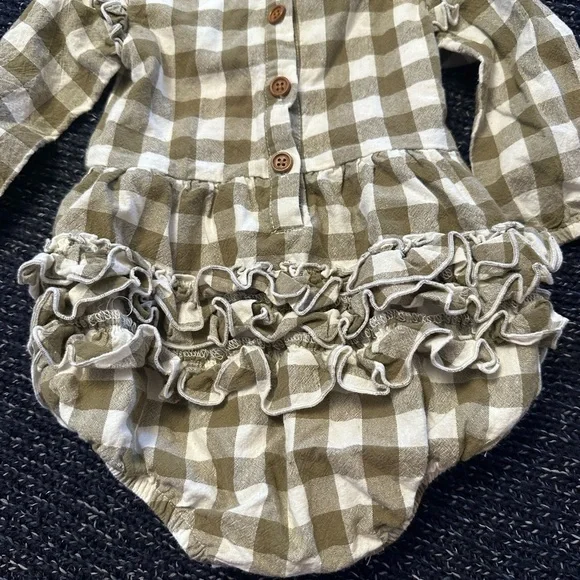 Caden Lane Olive and Cream Checkered Bodysuit with tights - Picture 2 of 5